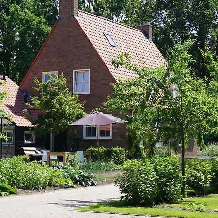 Bed and Breakfast Het Leeuwterveld Sint Jansklooster Экстерьер фото